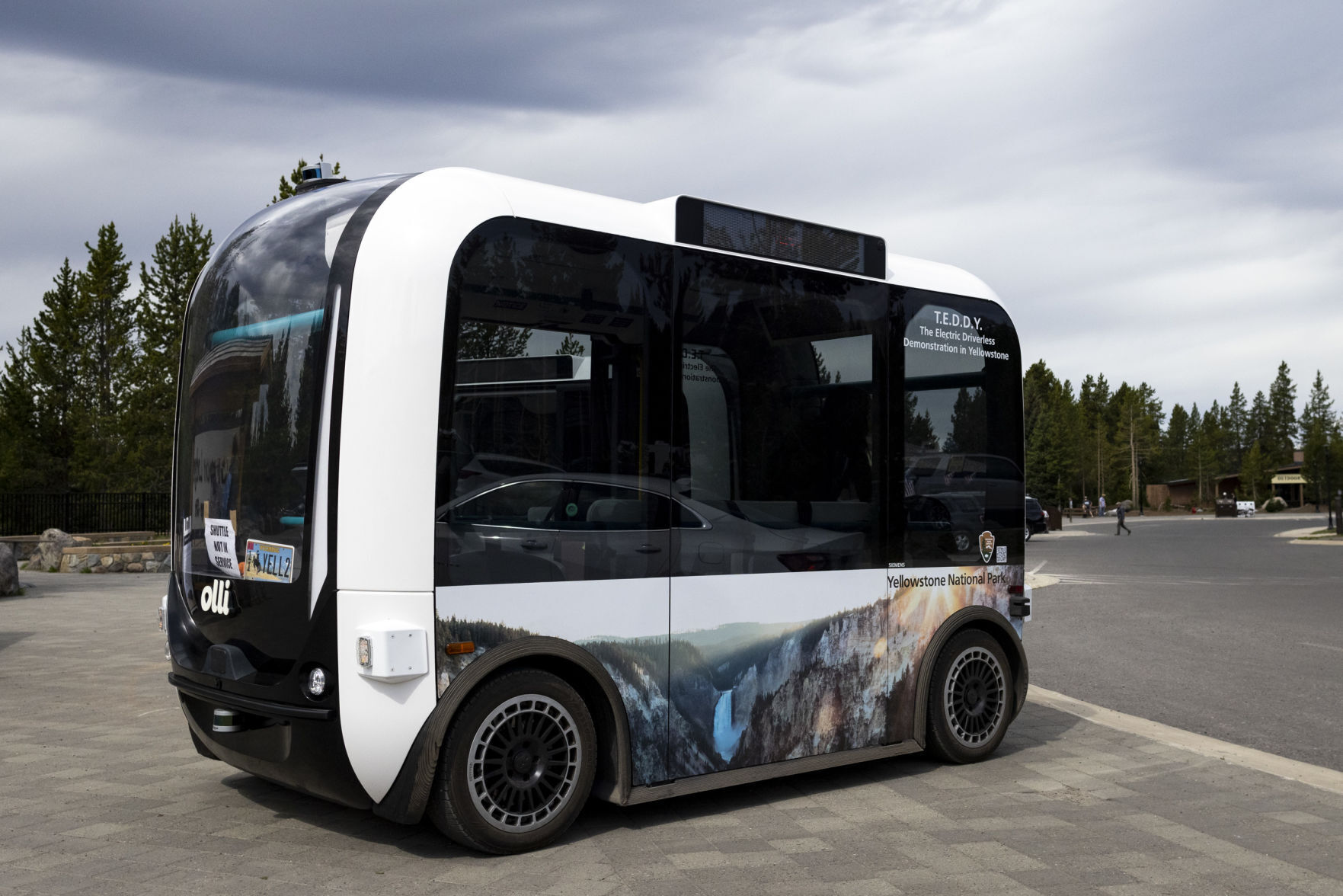 Yellowstone electric automated shuttles